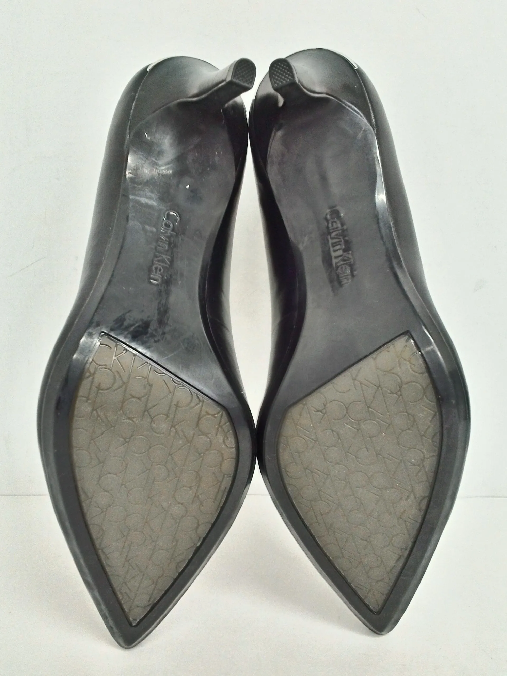 Calvin Klein Women's Black Leather Pumps Size 9 M