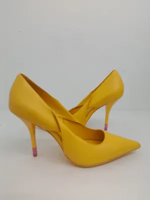 Calvin Klein Women's Monisha Yellow Heel Size 11