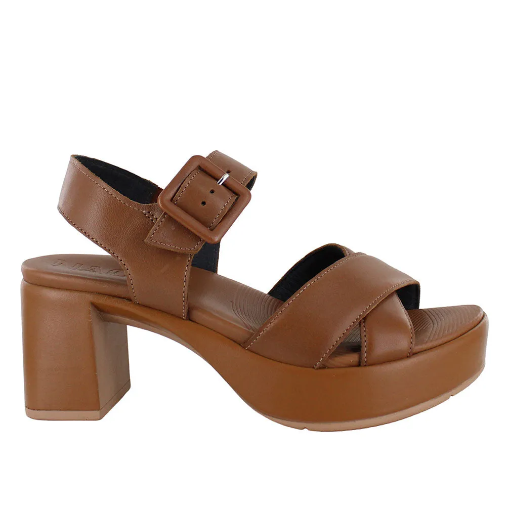 Elite Platform Sandal (123102)