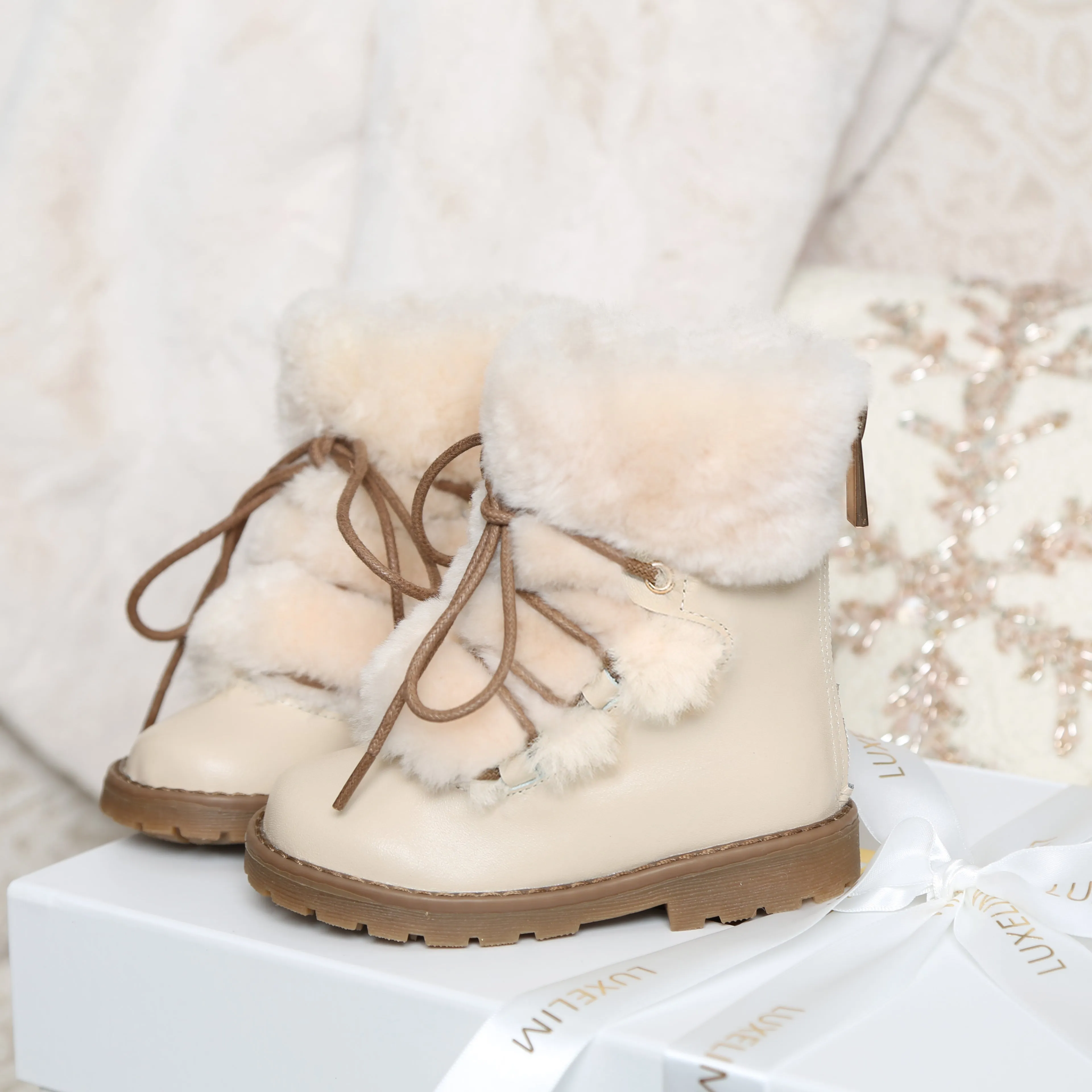 Jennifer winter Boots