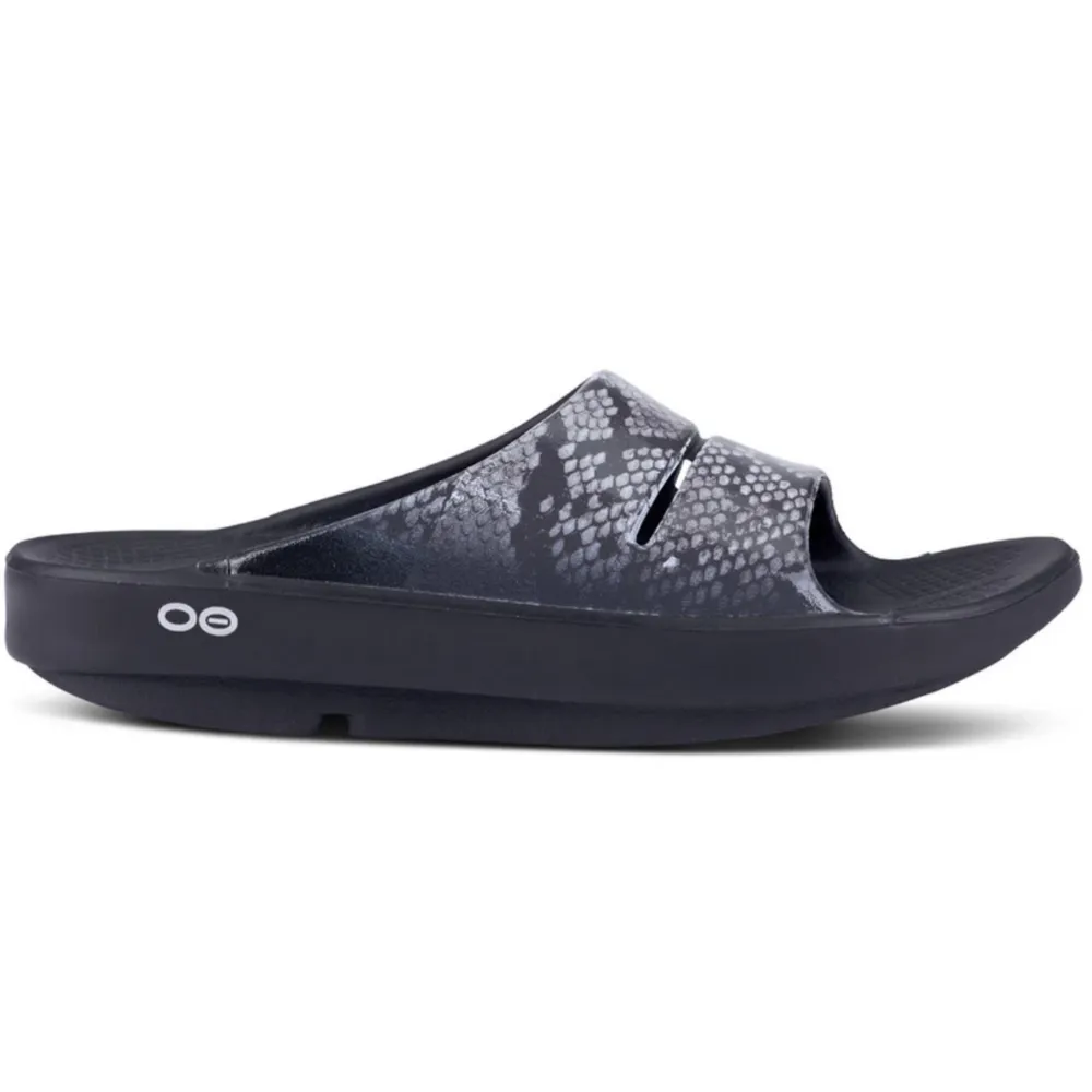 OOFOS OOahh Luxe Slide Sandal