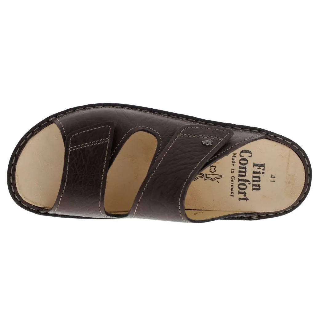 Stylish Riad Leather Mens Slip-On Sandals for Ultimate Comfort and Durability