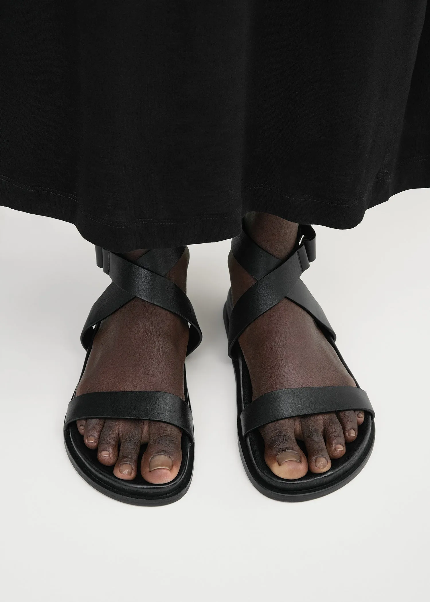 The Leather Chunky Sandal black