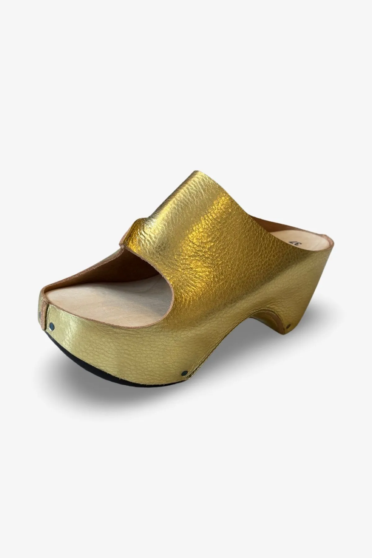 Trippen Hutu Clog | Gold